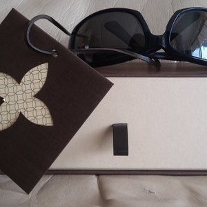 Side Slide Draw Pull Box For Over-Sized Sunglasses